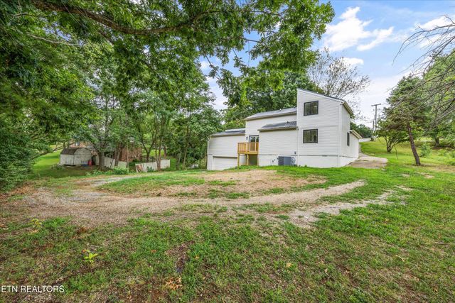 517 Sherwood Drive, Maryville, TN 37801