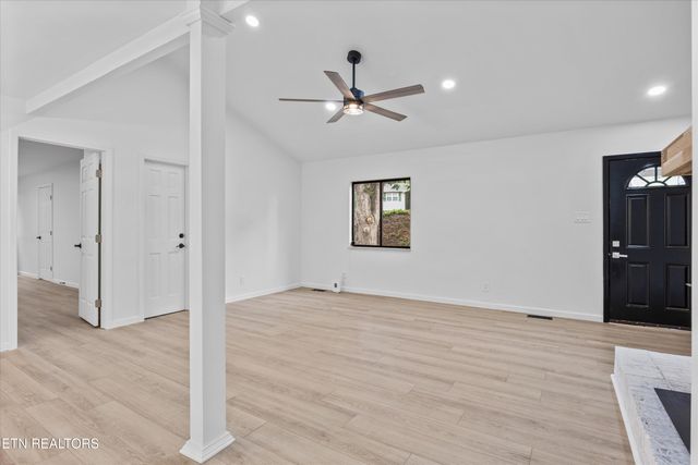 517 Sherwood Drive, Maryville, TN 37801