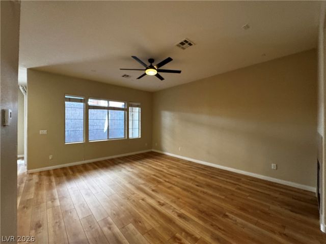 1913 Cape Cod Landing Drive, Las Vegas, NV 89135
