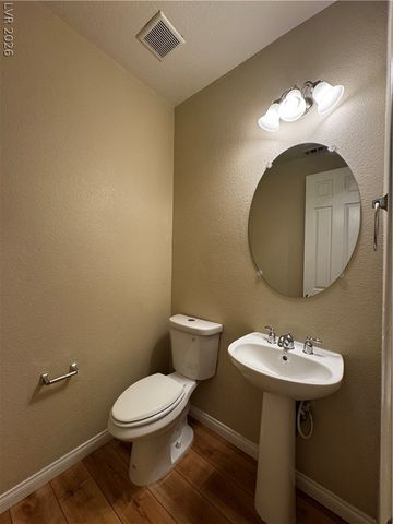 1913 Cape Cod Landing Drive, Las Vegas, NV 89135