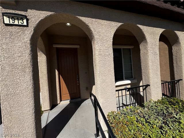 1913 Cape Cod Landing Drive, Las Vegas, NV 89135