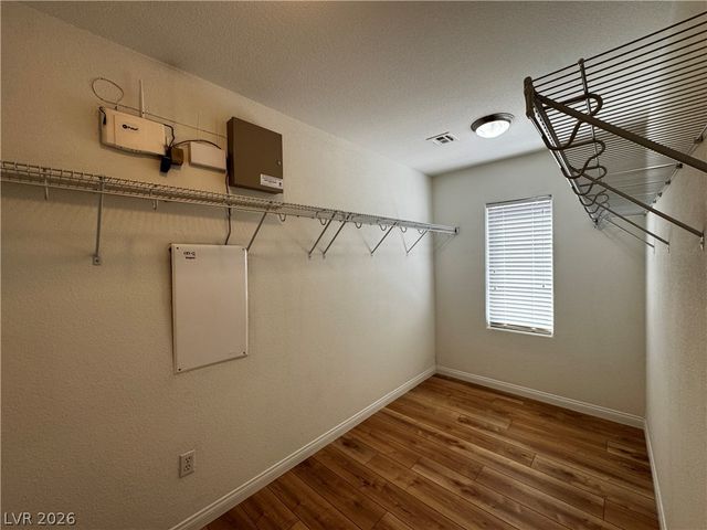 1913 Cape Cod Landing Drive, Las Vegas, NV 89135
