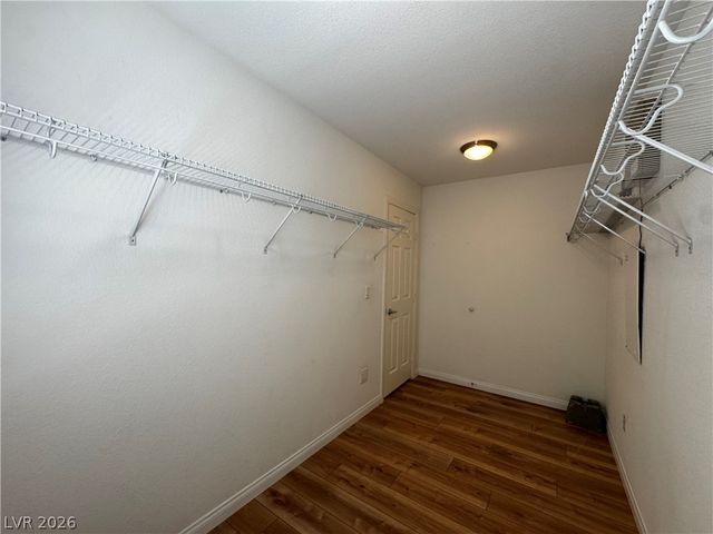 1913 Cape Cod Landing Drive, Las Vegas, NV 89135