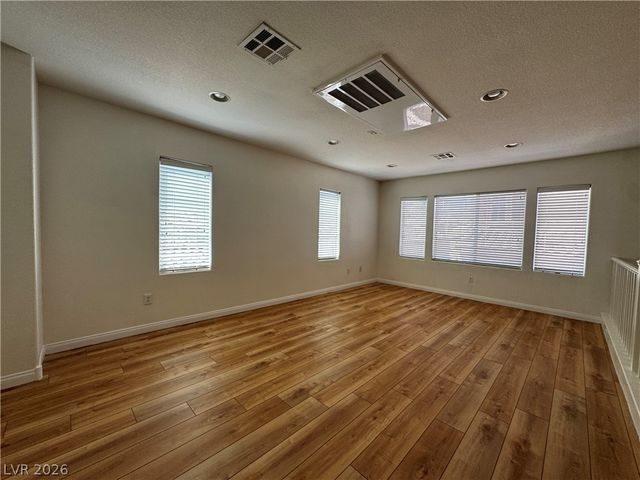1913 Cape Cod Landing Drive, Las Vegas, NV 89135