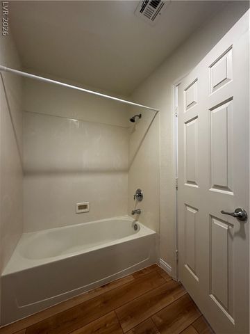 1913 Cape Cod Landing Drive, Las Vegas, NV 89135