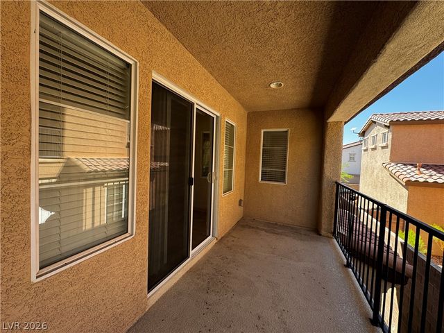 1913 Cape Cod Landing Drive, Las Vegas, NV 89135