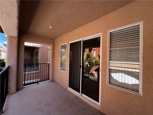 1913 Cape Cod Landing Drive, Las Vegas, NV 89135