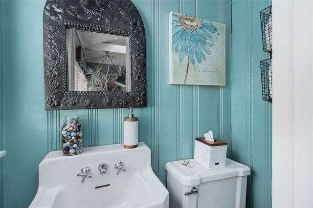 57 Peckham Avenue, North Providence, RI 02908