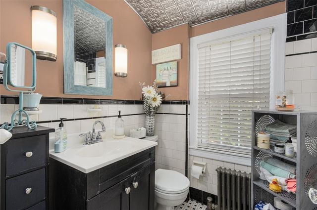 57 Peckham Avenue, North Providence, RI 02908