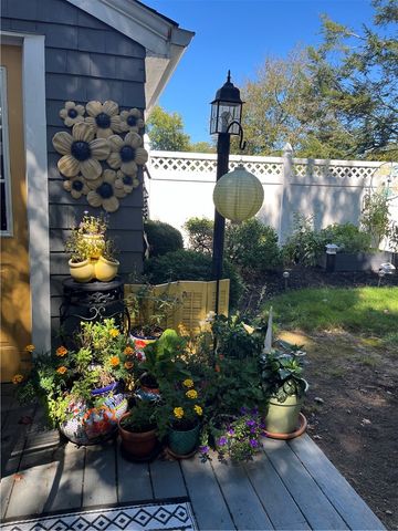 57 Peckham Avenue, North Providence, RI 02908