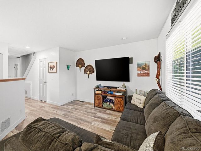 1971 E 103rd Ave, Thornton, CO 80229