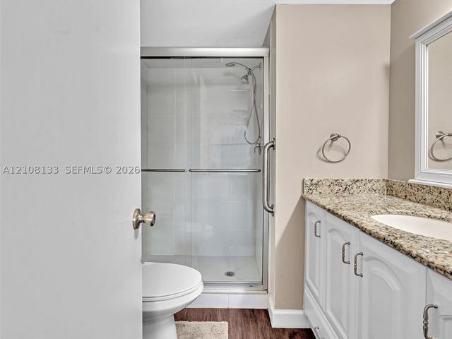 9620 Sunrise Lakes Blvd 302, Sunrise, FL 33322