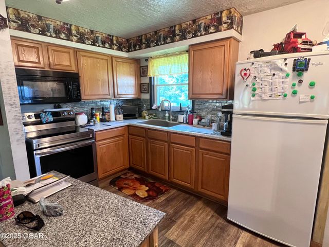 5327 E 20th Street Street, Joplin, MO 64801