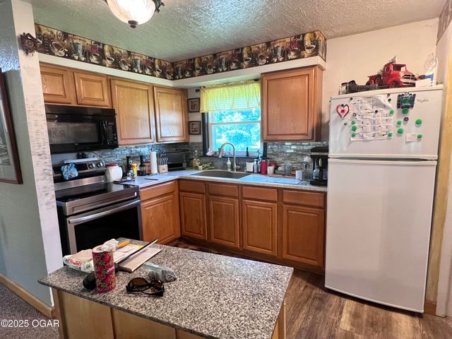 5327 E 20th Street Street, Joplin, MO 64801