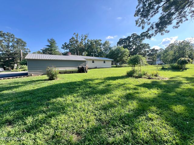 5327 E 20th Street Street, Joplin, MO 64801