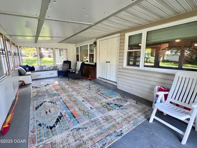 5327 E 20th Street Street, Joplin, MO 64801