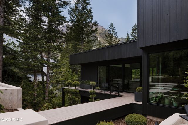 3011 E Ridge Top Road, Sundance, UT 84604