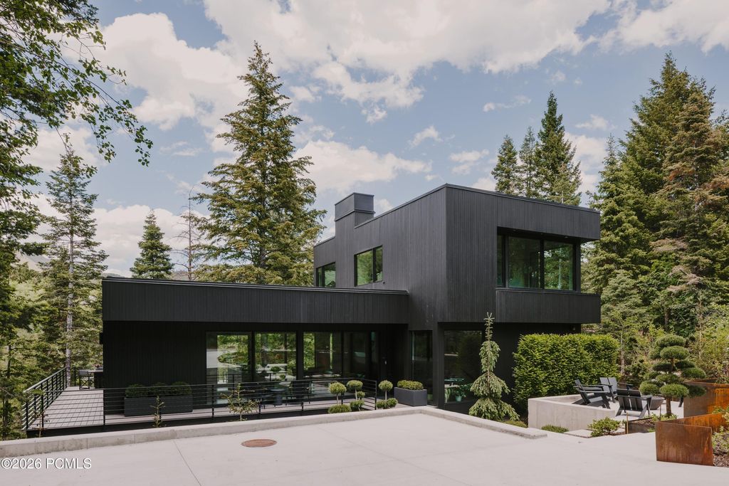 3011 E Ridge Top Road, Sundance, UT 84604