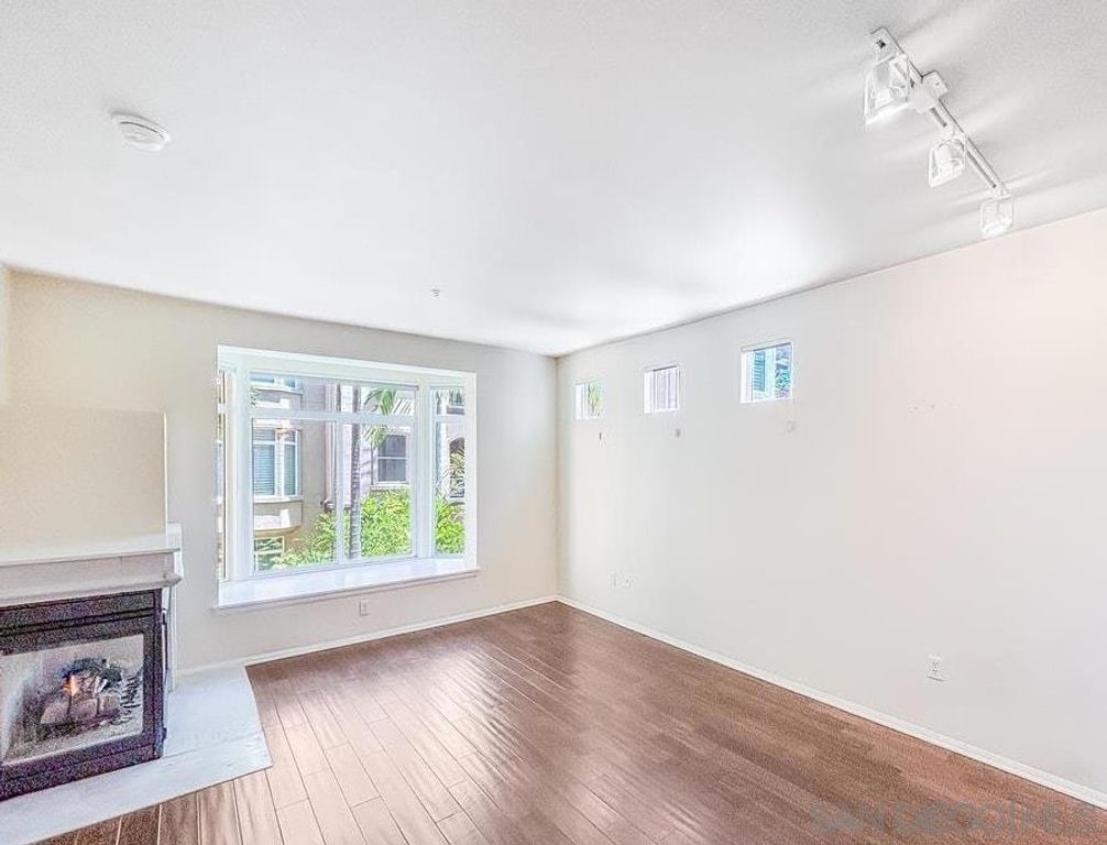 2400 5th Ave 203, San Diego, CA 92101 — photo 2
