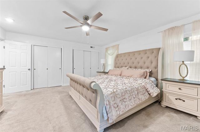 16 Autumn Lane, Belleville, IL 62223
