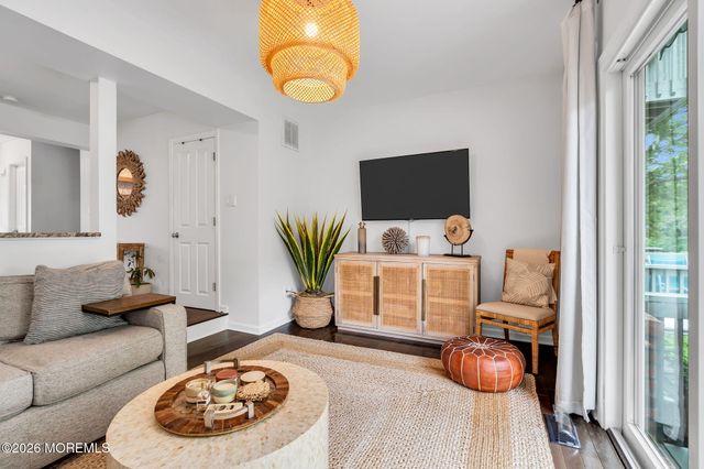 1410 Johnson Avenue 4, Point Pleasant, NJ 08742