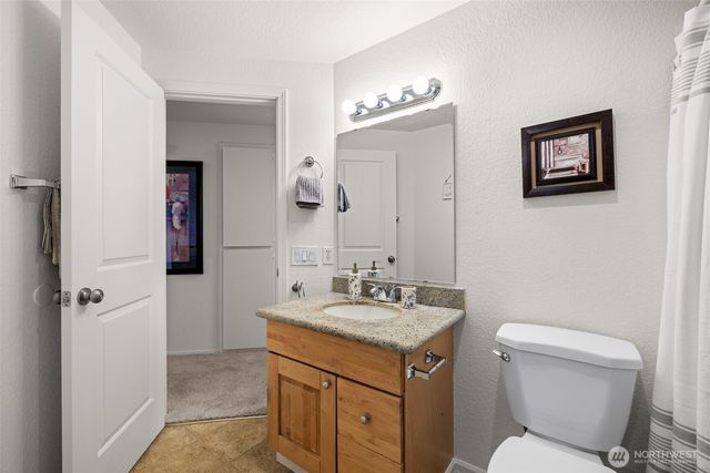 8218 126th Avenue NE #E22, Kirkland, WA 98033