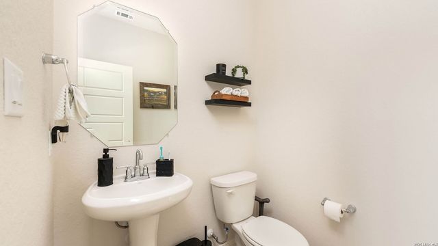 1318 Arcadian Rose, San Antonio, TX 78245