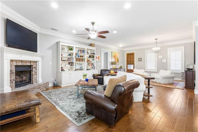 215 Wentworth Street, Fairhope, AL 36532