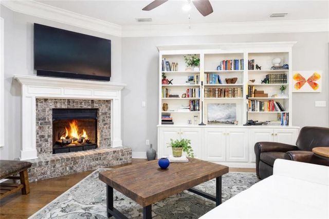 215 Wentworth Street, Fairhope, AL 36532