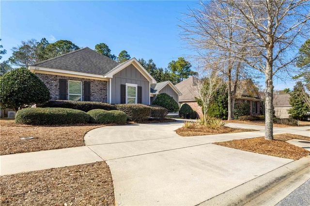 215 Wentworth Street, Fairhope, AL 36532