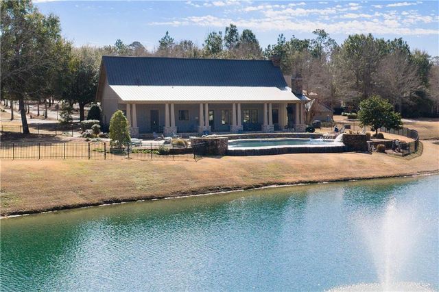 215 Wentworth Street, Fairhope, AL 36532