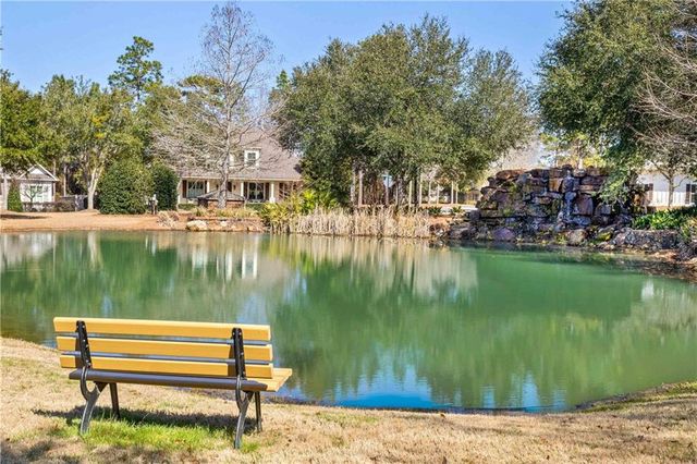 215 Wentworth Street, Fairhope, AL 36532