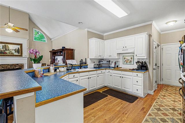 9912 Bridgewater Pte, Villa Rica, GA 30180