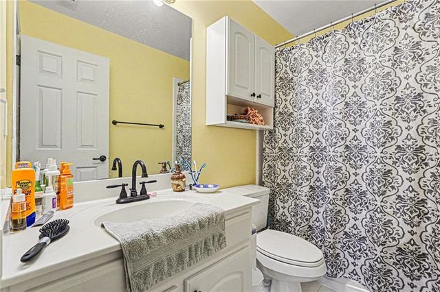 9912 Bridgewater Pte, Villa Rica, GA 30180