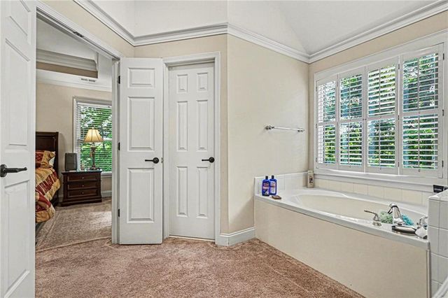 9912 Bridgewater Pte, Villa Rica, GA 30180