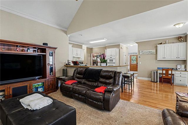 9912 Bridgewater Pte, Villa Rica, GA 30180