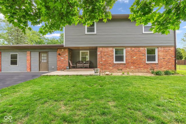 4851 Wycliff East Drive, Indianapolis, IN 46221