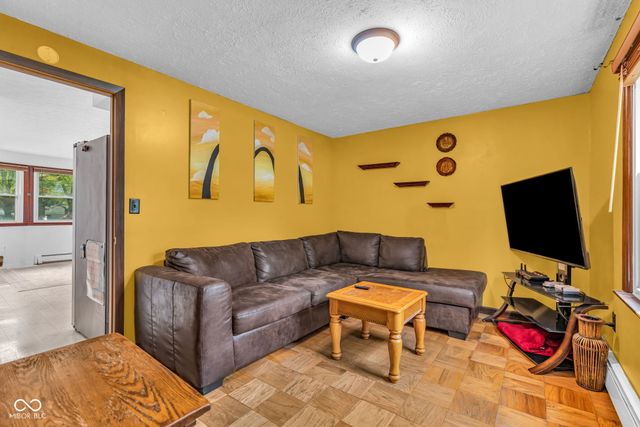 4851 Wycliff East Drive, Indianapolis, IN 46221