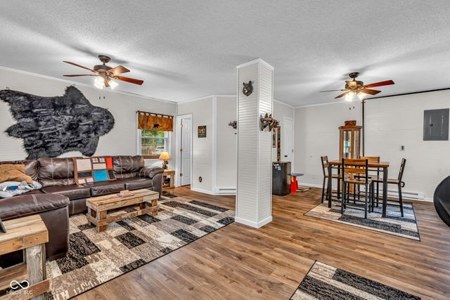 4851 Wycliff East Drive, Indianapolis, IN 46221