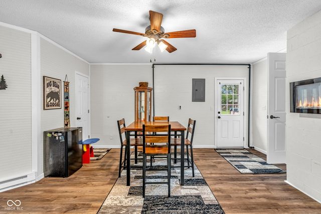 4851 Wycliff East Drive, Indianapolis, IN 46221