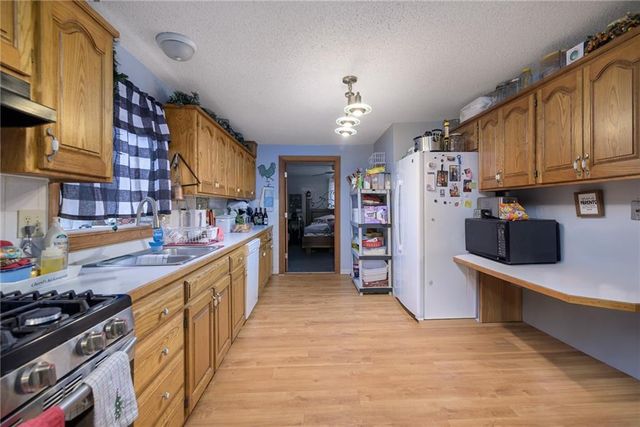 6330 Richland Avenue, Kansas City, KS 66111