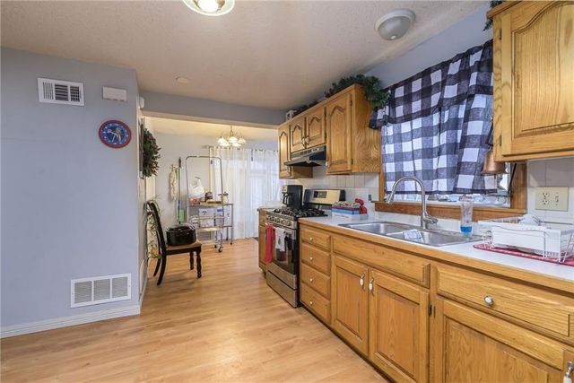 6330 Richland Avenue, Kansas City, KS 66111