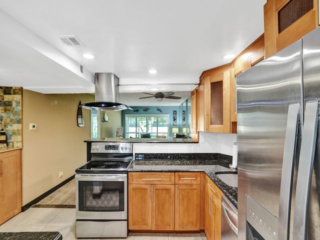 3150 N Palm Aire Drive 106, Pompano Beach, FL 33069