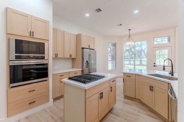 1323 Arden Forest Drive, Spring, TX 77379