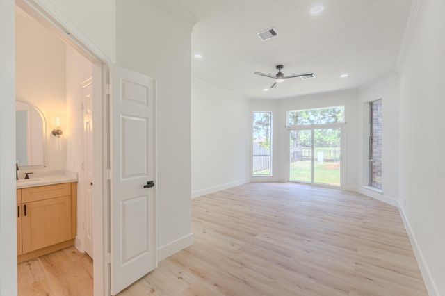 1323 Arden Forest Drive, Spring, TX 77379
