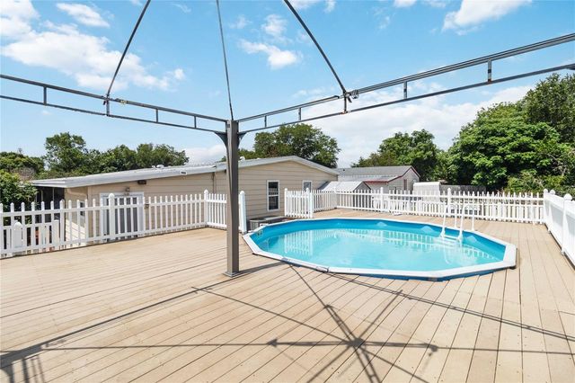 2030 CRYSTAL LANE, St Cloud, FL 34769