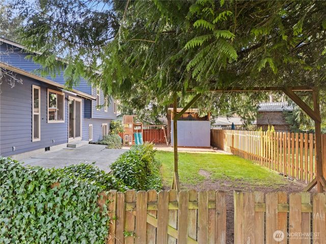 2234 NE Goldenrod Avenue, Bremerton, WA 98311
