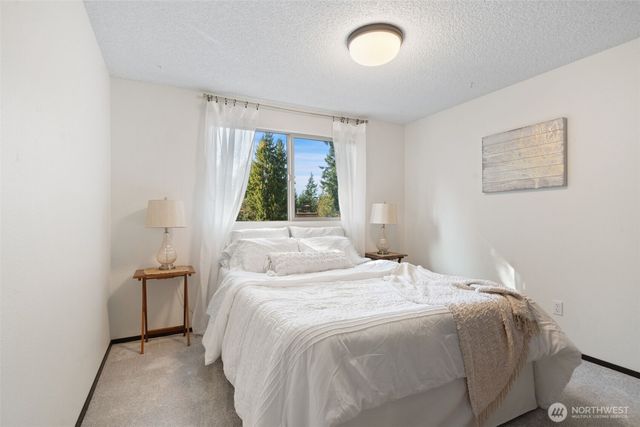 2234 NE Goldenrod Avenue, Bremerton, WA 98311