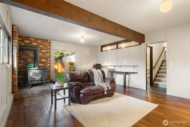 2234 NE Goldenrod Avenue, Bremerton, WA 98311