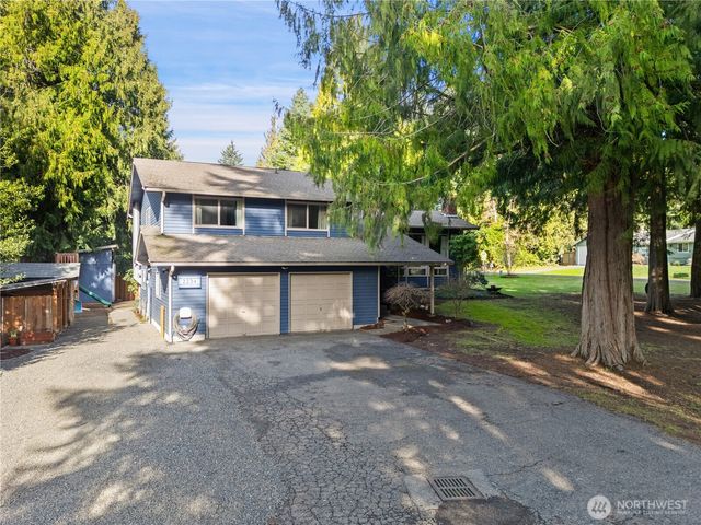 2234 NE Goldenrod Avenue, Bremerton, WA 98311